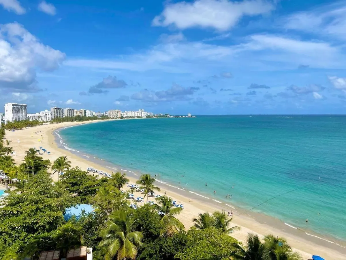 Ocean Front Coral Luxury Apartment 산후안
